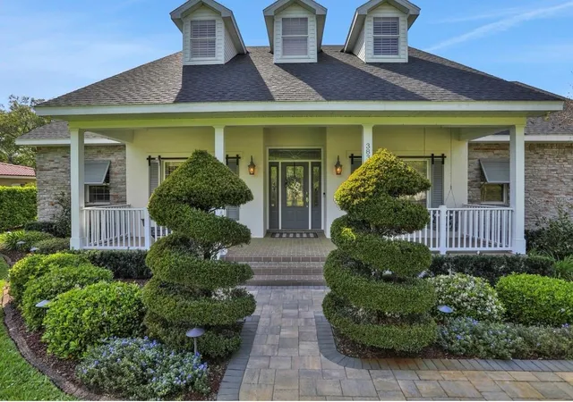 1st image of 3831 Gaines Dr, Winter Haven, FL 33884 | MLS# L4962328