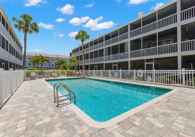 Homes for sale in Saint Petersburg, FL | 737 Pinellas Bayway S #308, Saint Petersburg, FL 33715 | MLS# TB8514021