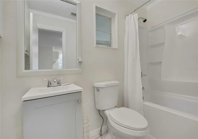 4th image of 5175 E Live Oak Ln, Inverness, FL 34453 | MLS# W7886270