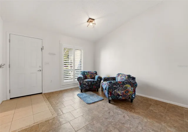3rd image of 6132 29th Ave W, BRADENTON, FL 34209