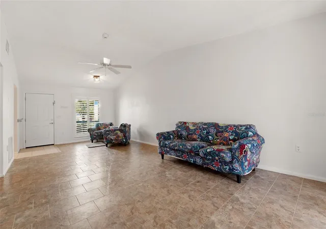 4th image of 6132 29th Ave W, BRADENTON, FL 34209
