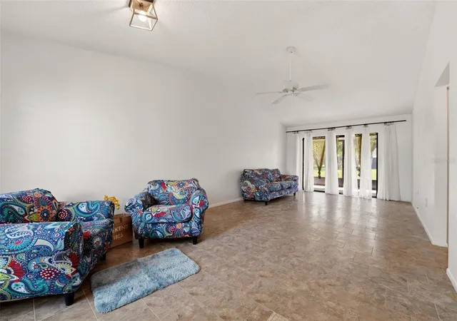 5th image of 6132 29th Ave W, BRADENTON, FL 34209