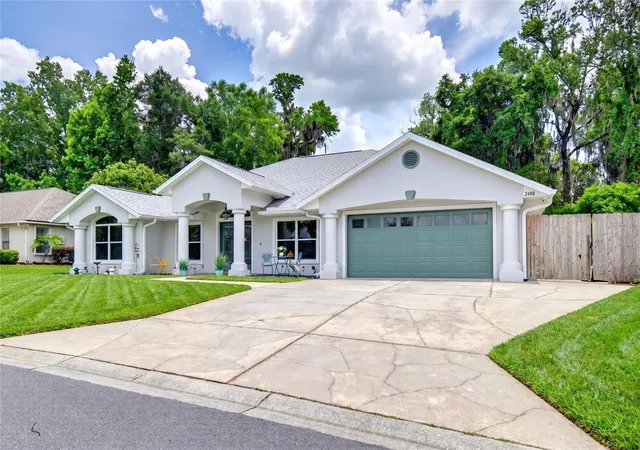 Photo 2 of Single family home for sale at 2408 Se 23rd Place, Ocala, FL 34471 | MLS# O6412275 | Listing updated on 2026-08-22