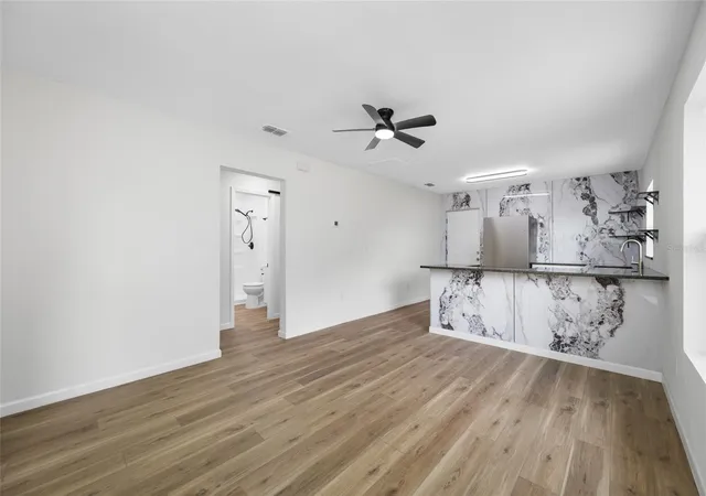 Photo 2 of Single family home for sale at 308 W 10th Street, Lakeland, FL 33805 | MLS# TB8514036 | Listing updated on 2026-10-20