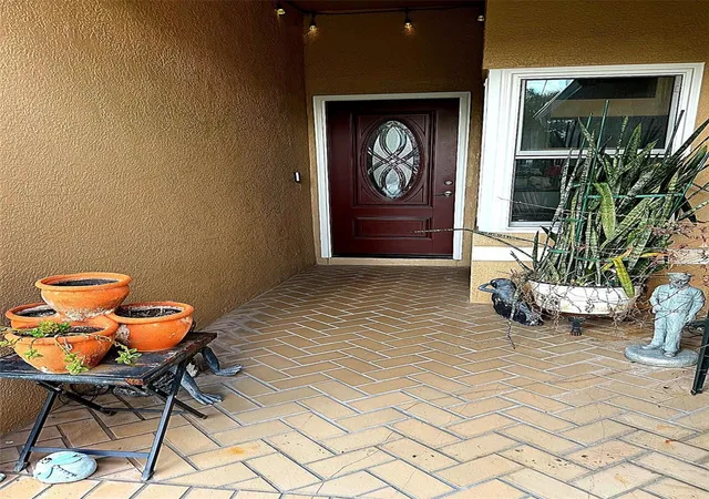 4th image of 30913 Bridgegate Dr, Wesley Chapel, FL 33545 | MLS# TB8514048