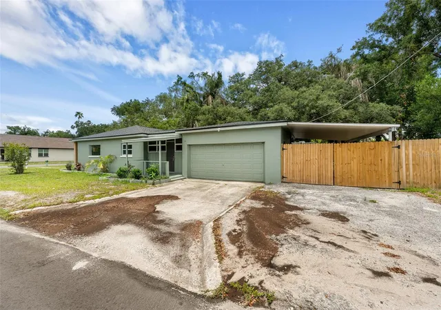 44th image of 2001 E Powhatan Ave, Tampa, FL 33610 | MLS# TB8514051