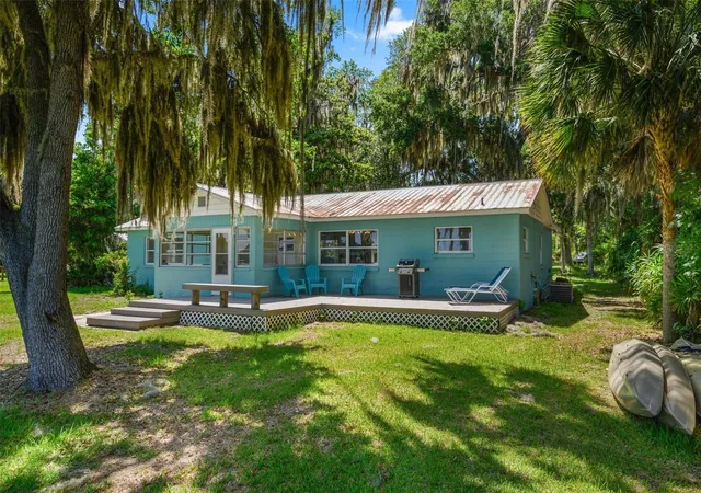 3rd image of 12525 Ne 204Th Ter, Waldo, FL 32694 | MLS# GC540782