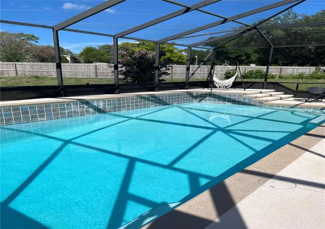 Homes for sale in Fruitland Park, FL | 4215 Williams St, Fruitland Park, FL 34731 | MLS# G5113098