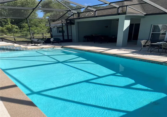 Homes for sale in Fruitland Park, FL | 4215 Williams St, Fruitland Park, FL 34731 | MLS# G5113098