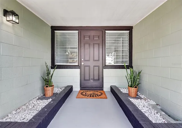 Photo 3 of Single family home for sale at 2760 Westland Rd, Mount Dora, FL 32757 | MLS# G5113099 | Listing updated on 2026-10-02