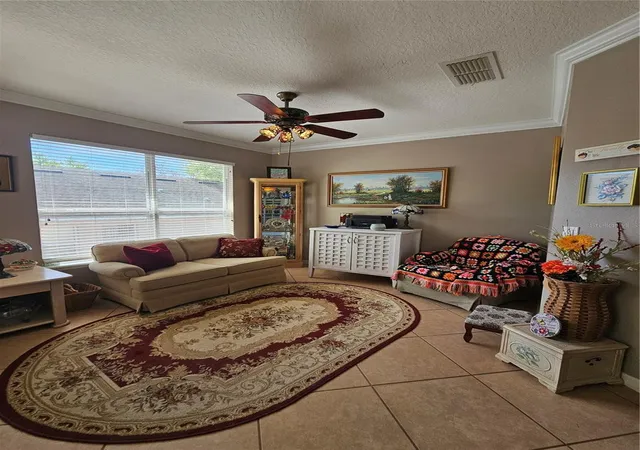 Photo 2 of Single family home for sale at 25147 Ironwedge Dr, Sorrento, FL 32776 | MLS# A4695423 | Listing updated on 2026-09-14