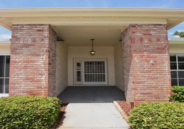 3rd image of 9027 Warwick Ln, New Port Richey, FL 34655