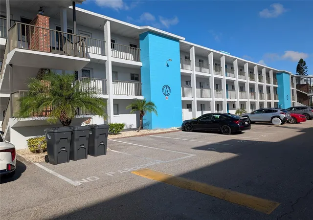 1st image of 5922 Garden Ln #A31, Bradenton, FL 34207 | MLS# A4695425