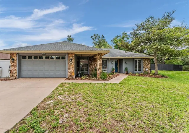 Homes for sale in Lakeland, FL | 5776 Deer Flag Dr, Lakeland, FL 33811 | MLS# S5150940
