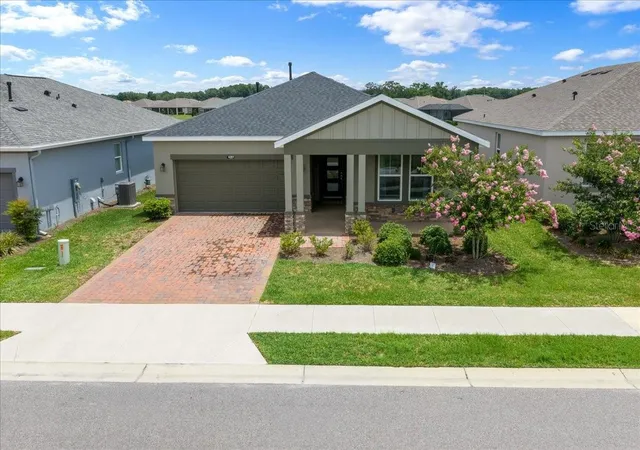 Photo 1 of Single family home for sale at 4351 Nw 54th Terrace, Ocala, FL 34482 | MLS# OM725737 | Listing updated on 2026-08-25