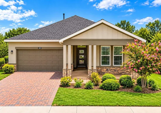 Single family home for sale at 4351 NW 54th Terrace, Ocala, FL 34482 | MLS# OM725737