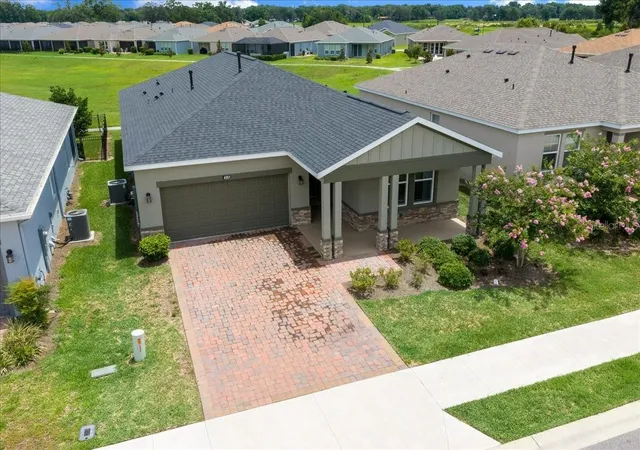 Photo 2 of Single family home for sale at 4351 Nw 54th Terrace, Ocala, FL 34482 | MLS# OM725737 | Listing updated on 2026-08-25