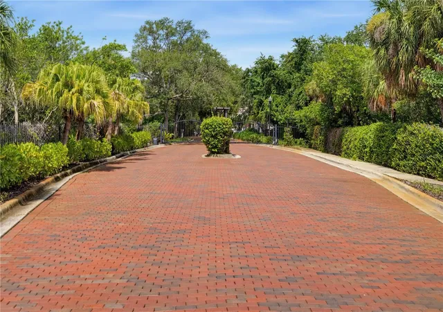 86th image of 2889 Bayshore Trails Dr, Tampa, FL 33611 | MLS# TB8514089