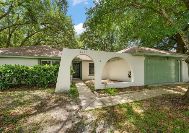 Photo 1 of Single family home for sale at 3408 Cullendale Dr, Tampa, FL 33618 | MLS# TB8514090 | Listing updated on 2026-10-05