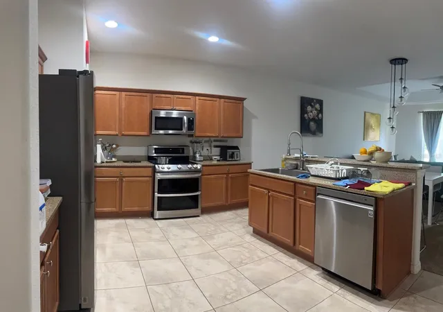 Photo 4 of Townhouse for sale at 26715 Bella Vista Dr, Howey In The Hills, FL 34737 | MLS# O6412322 | Listing updated on 2026-08-25