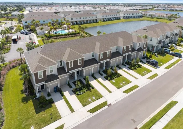 Homes for sale in Bradenton, FL | 16632 Bergamo Pl, Bradenton, FL 34211 | MLS# A4695435