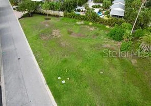 1st image of 521 Neptune Ave, Longboat Key, FL 34228 | MLS# A4695436