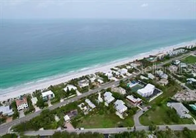 31st image of 521 Neptune Ave, Longboat Key, FL 34228 | MLS# A4695436