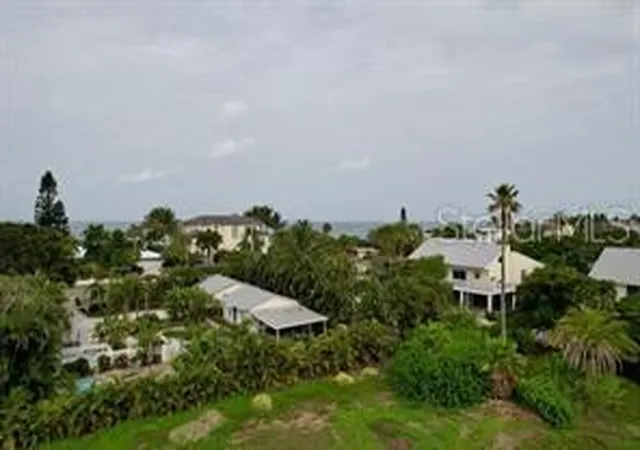 5th image of 521 Neptune Ave, Longboat Key, FL 34228 | MLS# A4695436