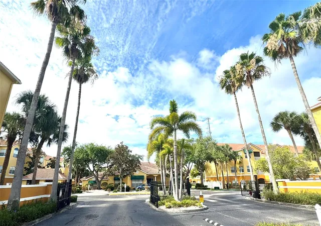 42nd image of 10764 70th Ave #1201, Seminole, FL 33772 | MLS# TB8514110