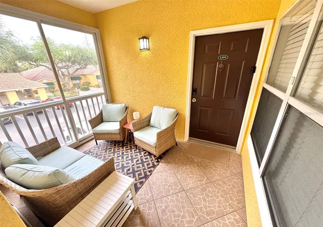 5th image of 10764 70Th Ave #1201, Seminole, FL 33772 | MLS# TB8514110