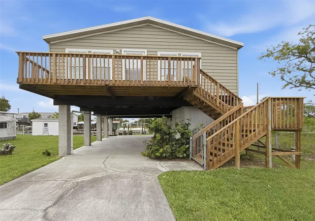 Photo 1 of Manufactured home for sale at 6839 Curlew Ln, Hudson, FL 34667 | MLS# W7886282 | Listing updated on 2026-10-02