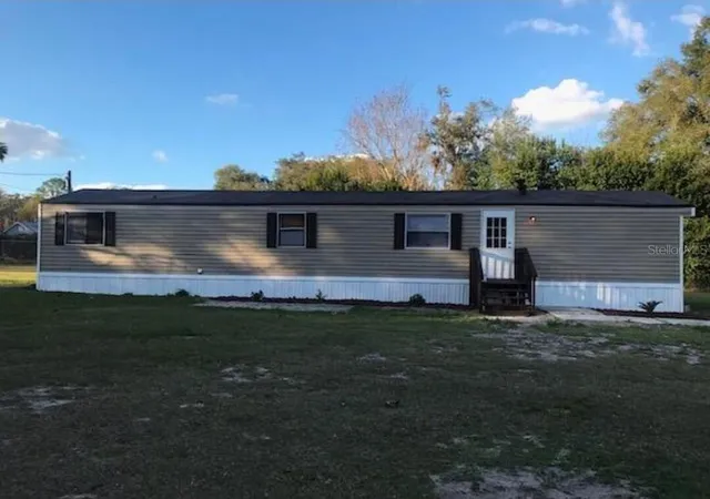 Photo 1 of Manufactured home for sale at 13585 Se 119th Street, Ocklawaha, FL 32179 | MLS# O6412346 | Listing updated on 2026-09-21