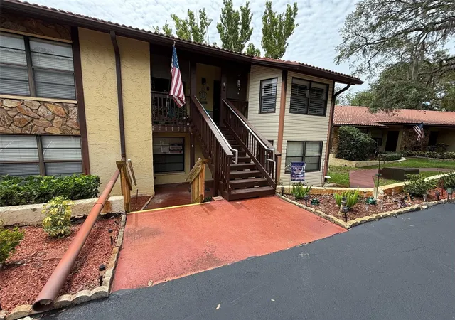 Photo 1 of Sale Pending at 8621 Shadblow Ct #4, Port Richey, FL 34668 | MLS# W7886285 | Listing updated on 2026-10-02