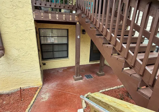 Photo 2 of Sale Pending at 8621 Shadblow Ct #4, Port Richey, FL 34668 | MLS# W7886285 | Listing updated on 2026-10-02