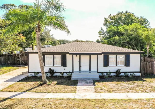 Photo 1 of Single family home for sale at 1851 E Elm Rd, Lakeland, FL 33801 | MLS# O6412362 | Listing updated on 2026-09-02