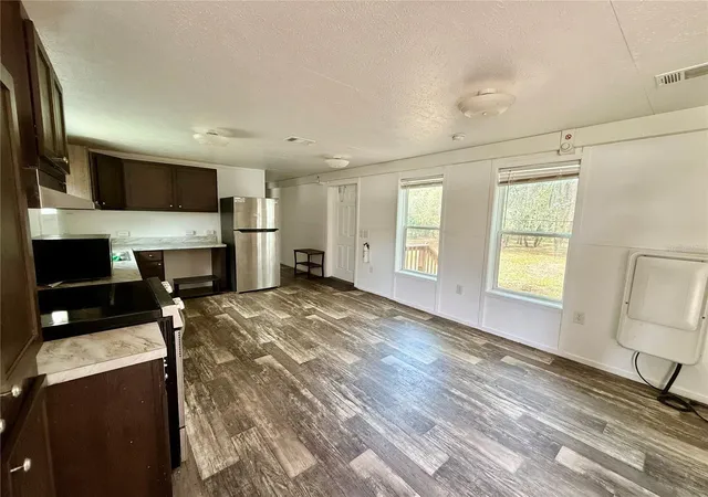 Photo 2 of Manufactured home for sale at 2716 Fast Trot Trl, Lake Wales, FL 33898 | MLS# S5150956 | Listing updated on 2026-08-20
