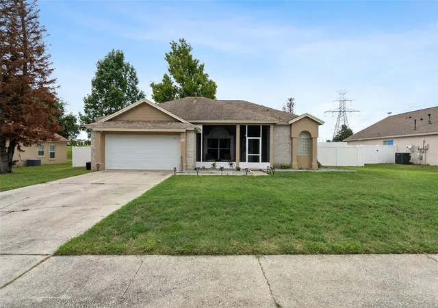 Homes for sale in Clermont, FL | 14825 Greater Pines Blvd, Clermont, FL 34711 | MLS# G5113117