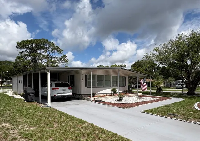 Photo 3 of Manufactured home for sale at 7363 Brookridge Central Blvd, Brooksville, FL 34613 | MLS# W7886286 | Listing updated on 2026-08-19