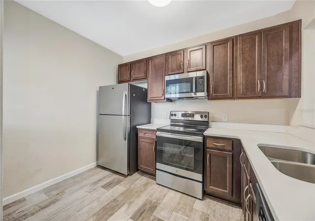 4th image of 1231 Godavari Wy #202, Wesley Chapel, FL 33543 | MLS# TB8514152