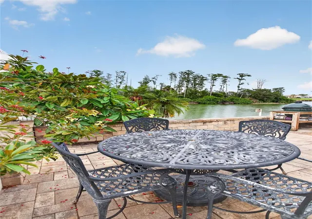 4th image of 1411 Jacobson Cir, Sun City Center, FL 33573 | MLS# TB8514153