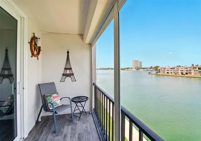 Photo 1 of Condo for sale at 7625 Sun Is Dr S #304, South Pasadena, FL 33707 | MLS# TB8514170 | Listing updated on 2026-09-01