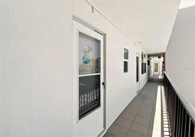 Photo 3 of Condo for sale at 7625 Sun Is Dr S #304, South Pasadena, FL 33707 | MLS# TB8514170 | Listing updated on 2026-09-01