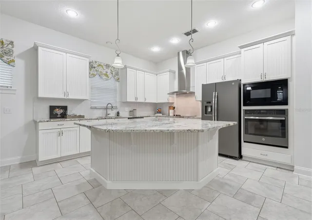 Photo 3 of Single family home for sale at 16716 Abbey Hl Ct, Clermont, FL 34711 | MLS# G5113134 | Listing updated on 2026-09-15