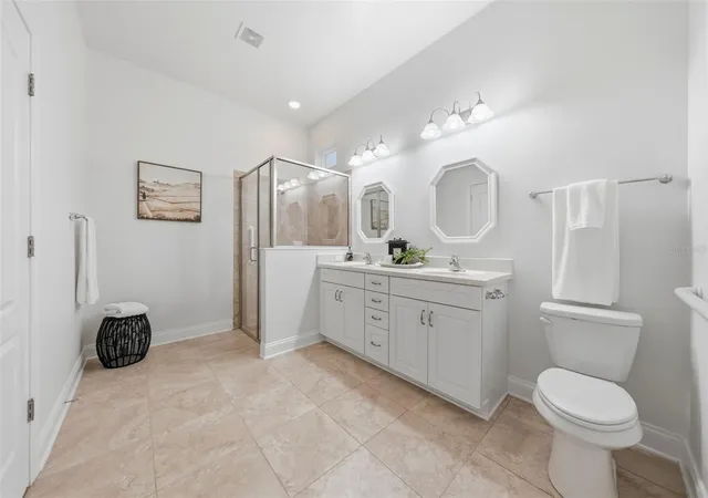 Photo 4 of Single family home for sale at 16716 Abbey Hl Ct, Clermont, FL 34711 | MLS# G5113134 | Listing updated on 2026-09-15