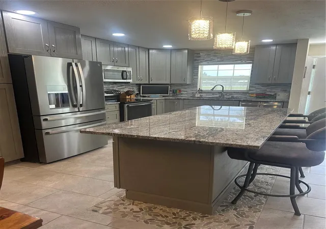4th image of 1640 Juno Trl #102D, Astor, FL 32102 | MLS# V4949386