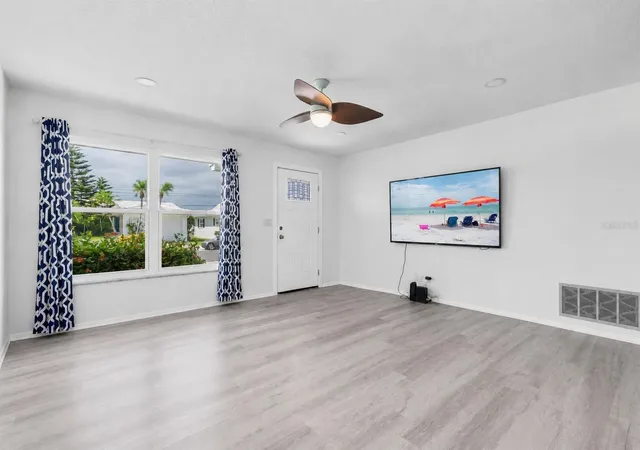 2nd image of 3715 98th Ave N #3, Pinellas Park, FL 33782 | MLS# TB8514191