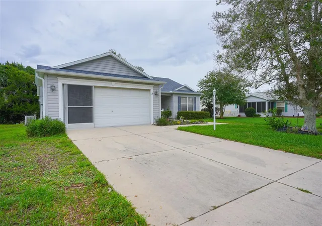 2nd image of 9345 Se 177th Simons Ln, The Villages, FL 32162 | MLS# OM725746
