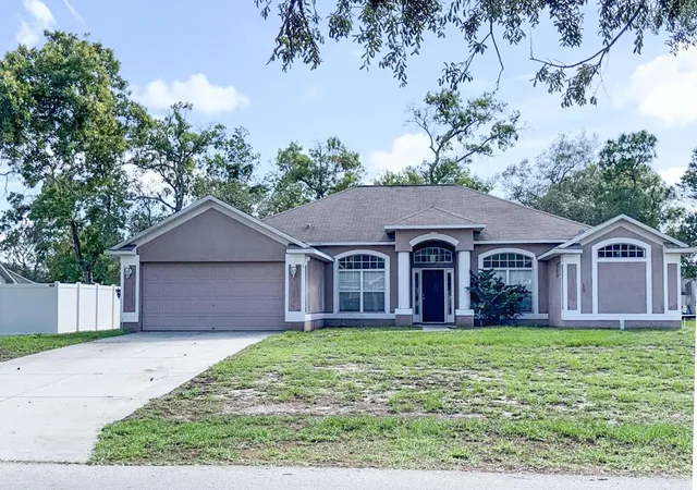 Homes for sale in Spring Hill, FL | 8414 Bay Dr, Spring Hill, FL 34606 | MLS# TB8514225