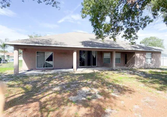 Photo 3 of Single family home for sale at 8414 Bay Dr, Spring Hill, FL 34606 | MLS# TB8514225 | Listing updated on 2026-09-03