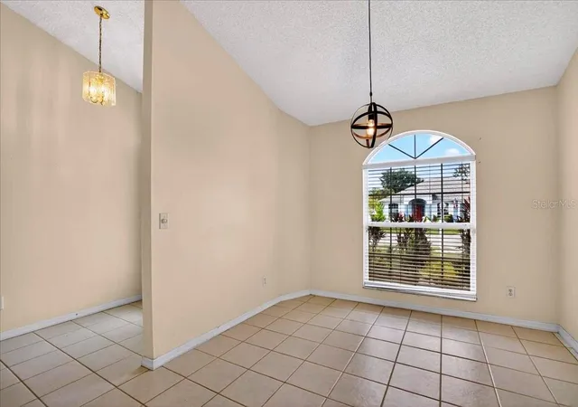 Photo 4 of Sale Pending at 7122 87th Lane E, Palmetto, FL 34221 | MLS# TB8514232 | Listing updated on 2026-09-25